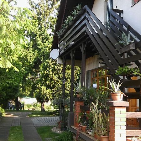 Agave Apartman Веленце Екстер'єр фото